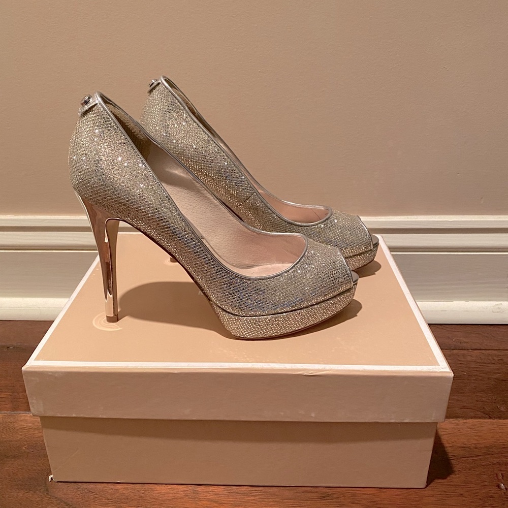 MICHAEL Michael Kors York Platform